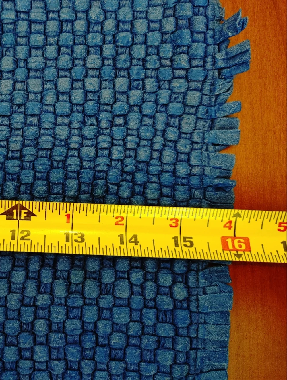 Set of 4 Blue Textured VTG Placemats Colonial 70s (396rll1)